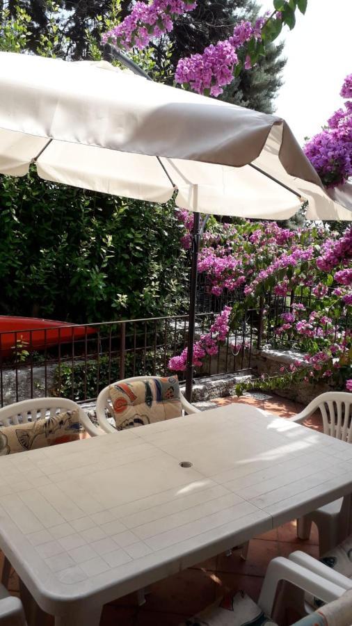 Holiday House Camillina Salo Ngoại thất bức ảnh